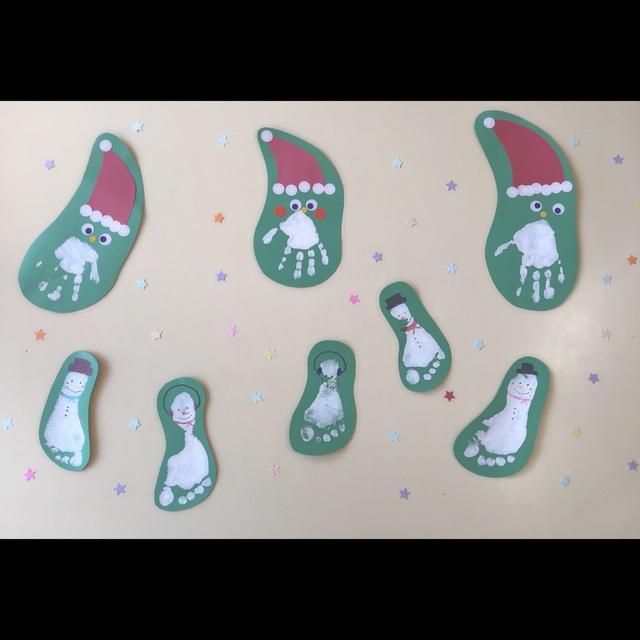 【みんなの投稿】手形サンタ 足型スノーマン