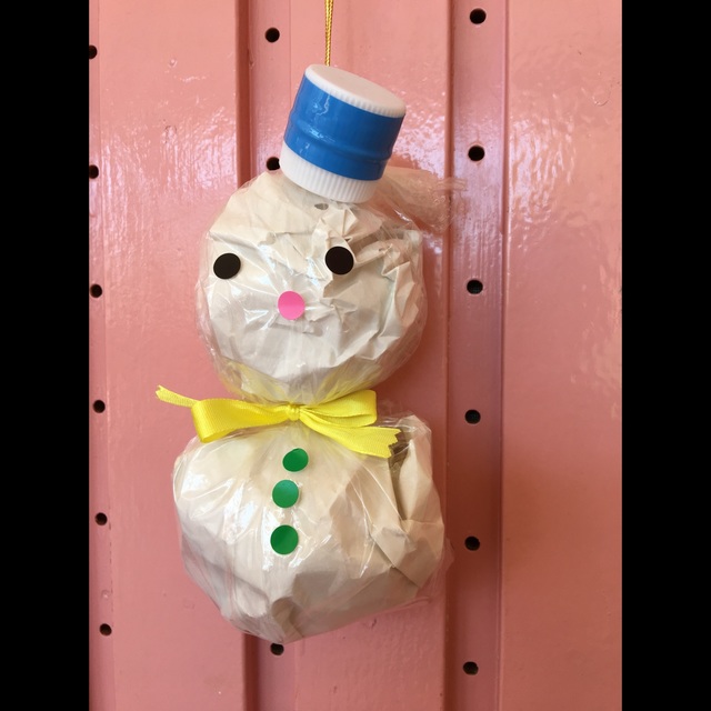 【みんなの投稿】【丸めた紙の雪だるま】