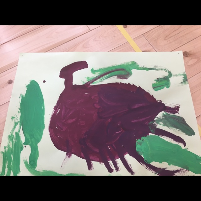 【みんなの投稿】初めての絵の具(3歳児)芋掘りの絵