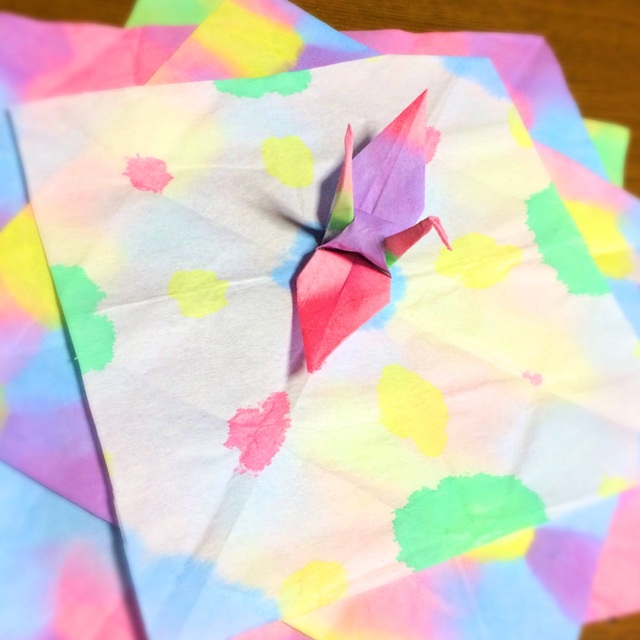 【みんなの投稿】★染め紙でおりがみ