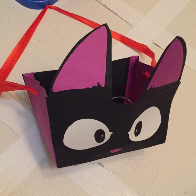 【みんなの投稿】厚紙で作ったハロウィン用のバッグ