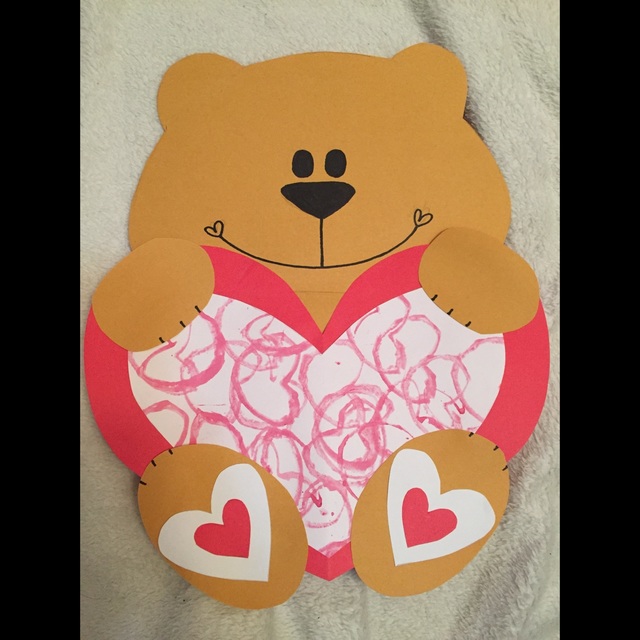 【みんなの投稿】バレンタインの作品。2歳児。