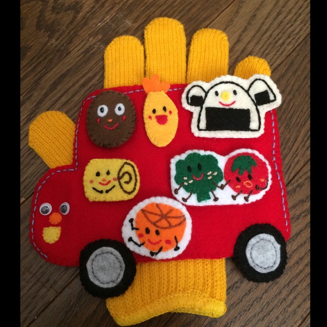 【みんなの投稿】お弁当バス乗せてくださ〜い♪手袋シアター