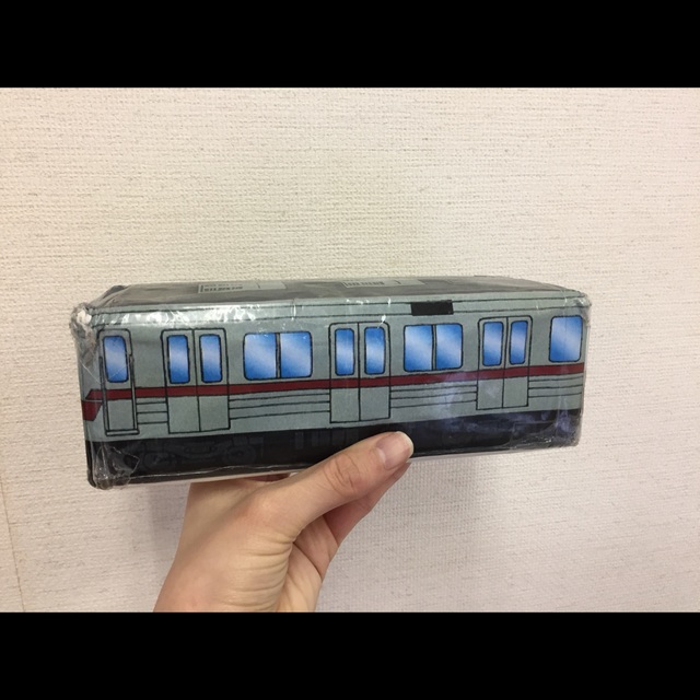 【みんなの投稿】1歳児牛乳パックで電車