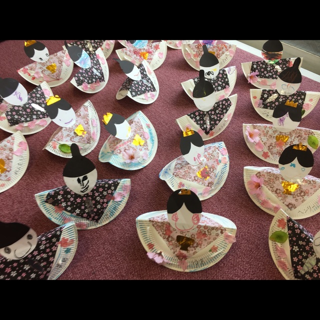 【みんなの投稿】紙皿ひな人形