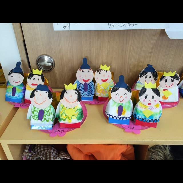 【みんなの投稿】【にじみ絵ひなまつり製作】