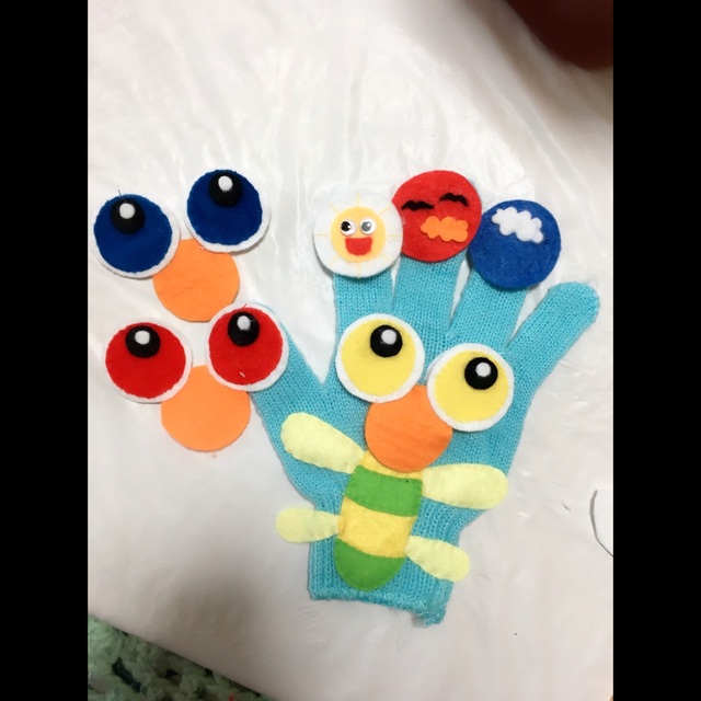 【みんなの投稿】【とんぼのめがね 手袋シアター】