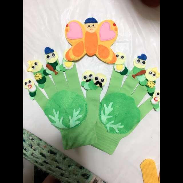 【みんなの投稿】手袋シアター【きゃべつの中から】