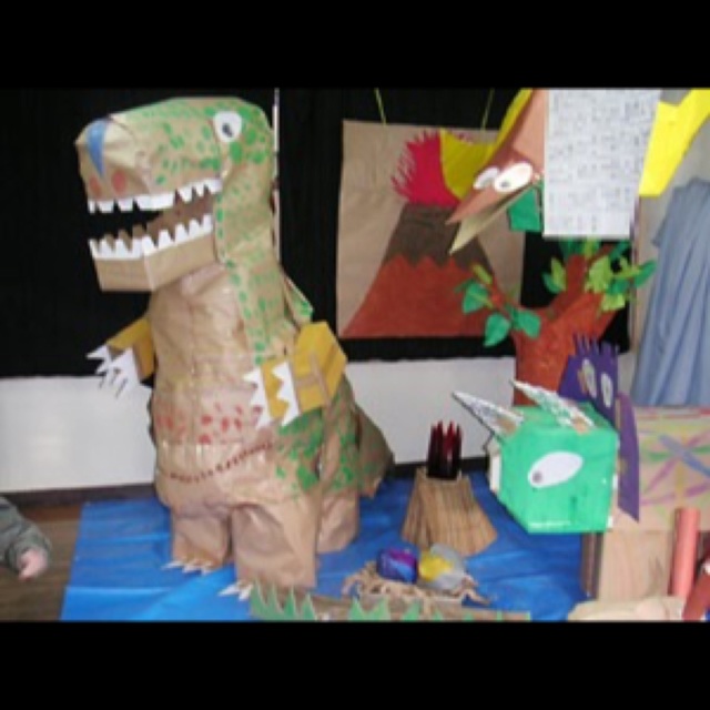 【みんなの投稿】恐竜製作