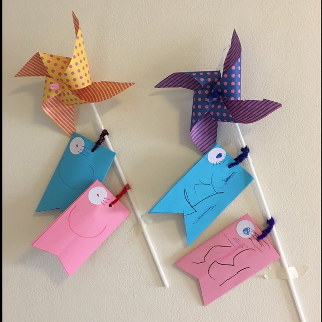 【みんなの投稿】折り紙で作った風車。