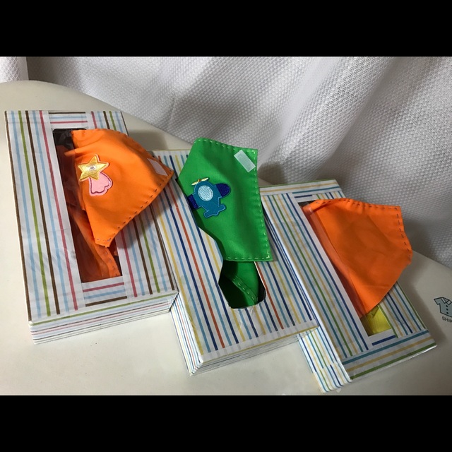 【みんなの投稿】【くっつくハンカチ】・1歳児 【みんなの投稿】【くっつくハンカチ】・1歳児