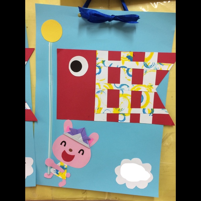 【みんなの投稿】1歳児 こいのぼりスタンピング 【みんなの投稿】1歳児 こいのぼりスタンピング