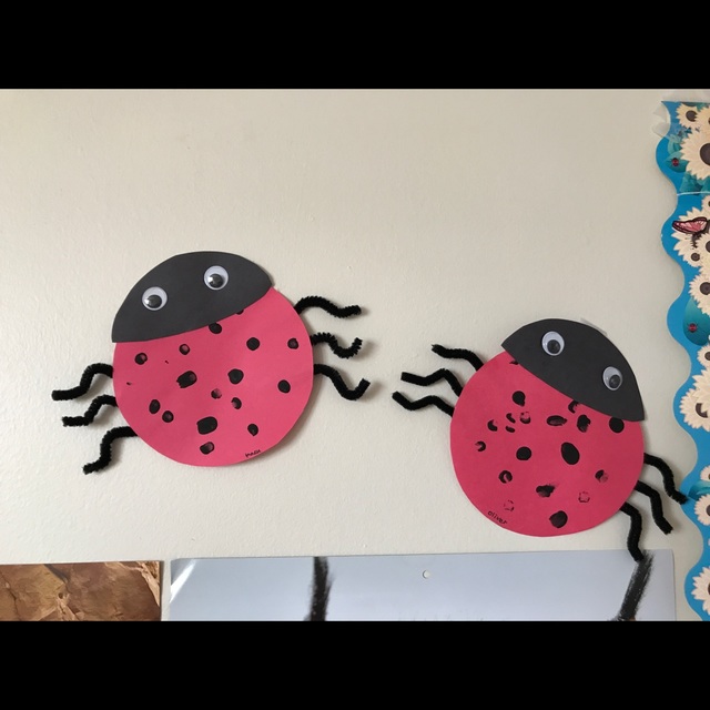 【みんなの投稿】【てんとう虫】0歳児フィンガーペイント