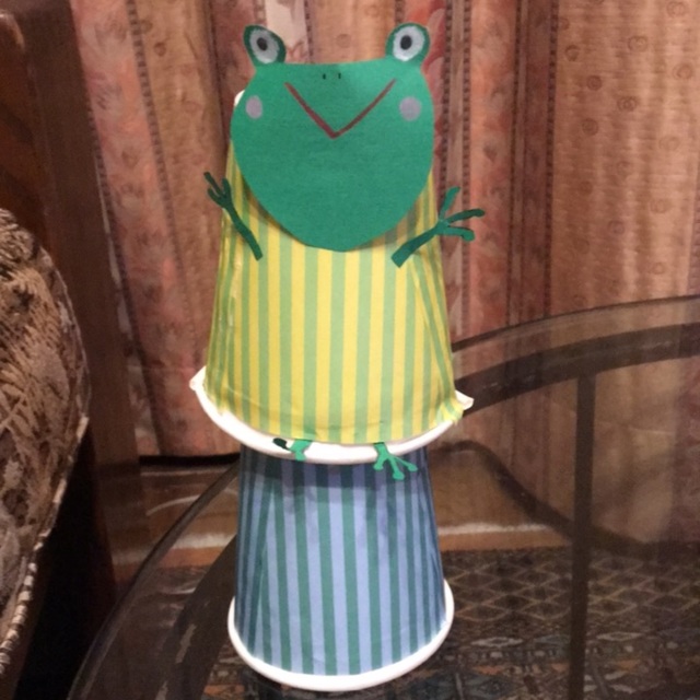 【みんなの投稿】「ぴょんぴょんカエル」