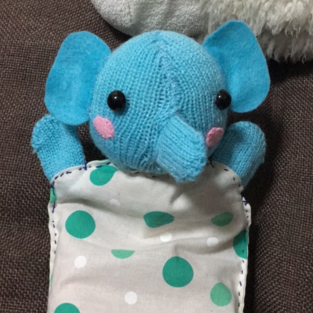 【みんなの投稿】『軍手人形』