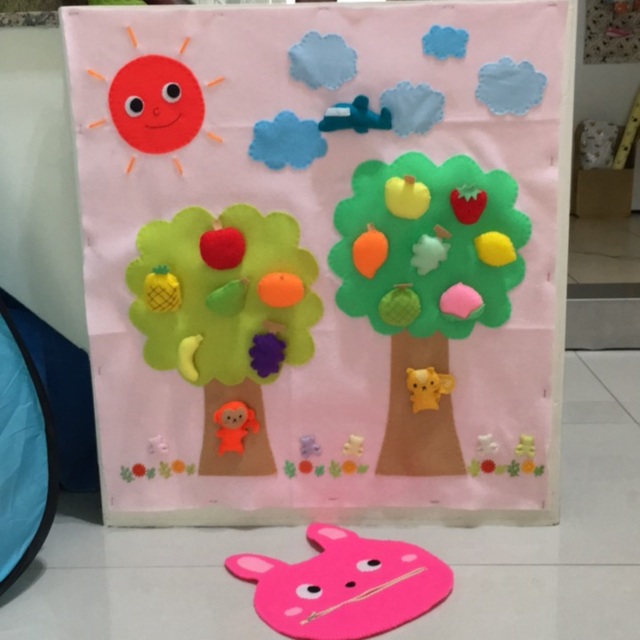 【みんなの投稿】【果物を収穫してウサギさんにあーん】