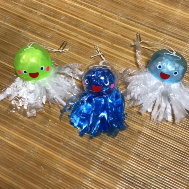 【みんなの投稿】ガチャポンでクラゲ魚釣りゲーム 【みんなの投稿】ガチャポンでクラゲ魚釣りゲーム