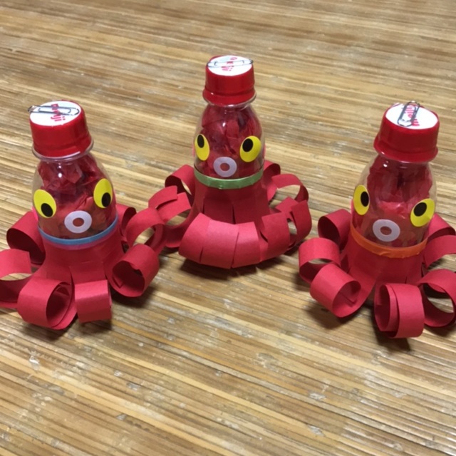 【みんなの投稿】R-1瓶で、タコ魚釣りゲーム 【みんなの投稿】R-1瓶で、タコ魚釣りゲーム