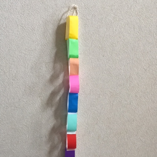 【みんなの投稿】「輪に通さない輪飾り」