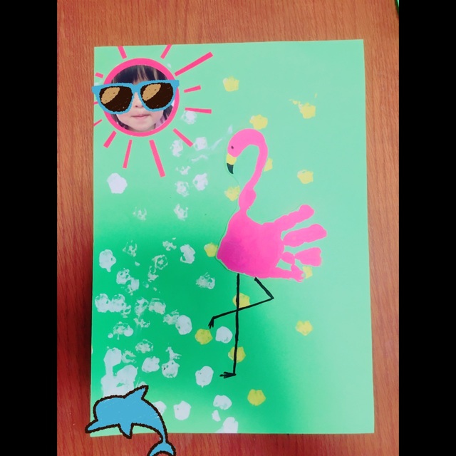 【みんなの投稿】[手形アート]フラミンゴとオクラスタンプ