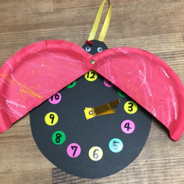 【みんなの投稿】てんとう虫時計