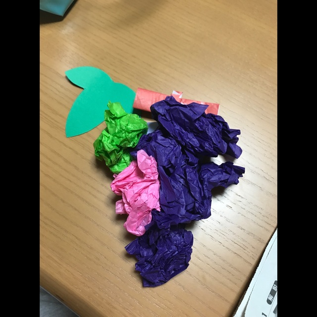 【みんなの投稿】９月壁面 ぶどう ２歳児