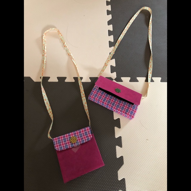 【みんなの投稿】お菓子の箱で作ったポシェット‼︎