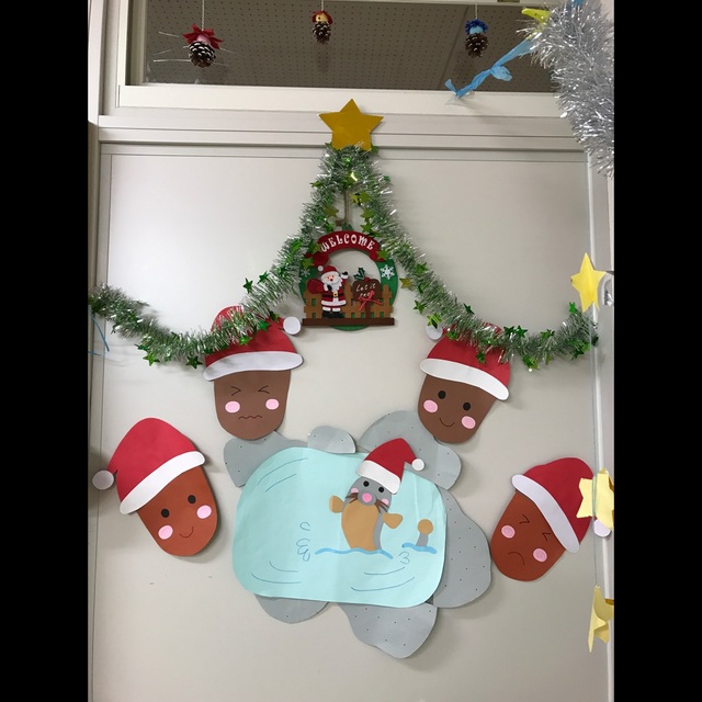 【みんなの投稿】ドングリコロコロのクリスマス 【みんなの投稿】ドングリコロコロのクリスマス