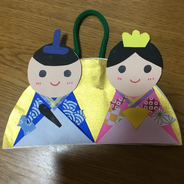 【みんなの投稿】おひなさま壁飾り