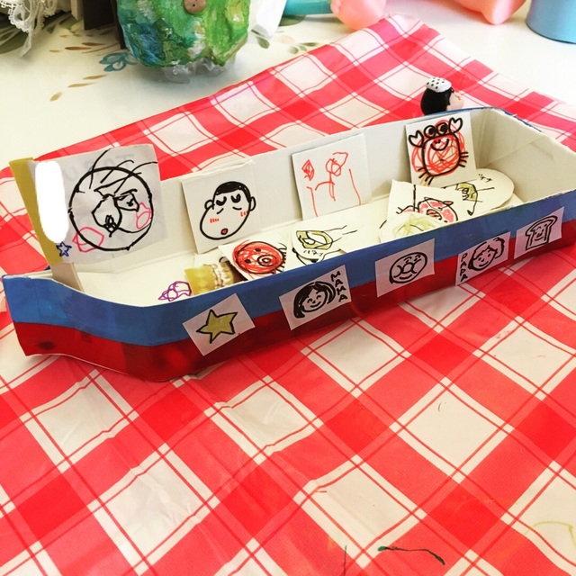 【みんなの投稿】牛乳パックで船のおもちゃ作り