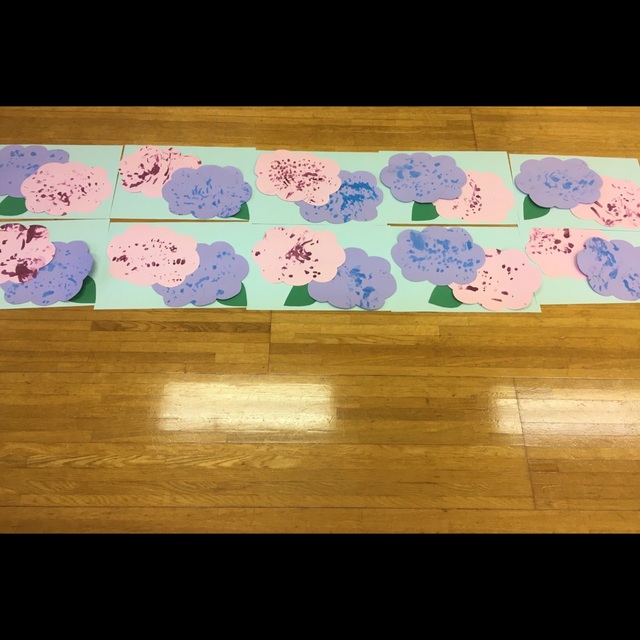 【みんなの投稿】紫陽花0歳児指スタンプ