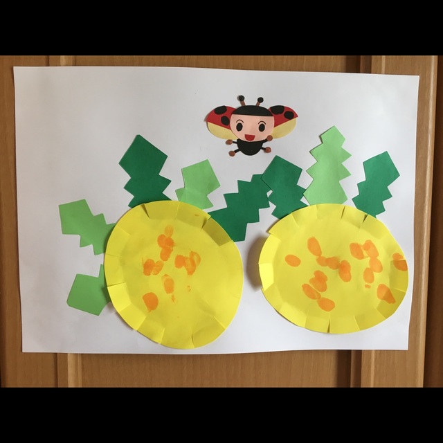 【みんなの投稿】たんぽぽゆびスタンプ