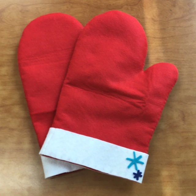 【みんなの投稿】劇「てぶくろ」のおじいさんの手袋