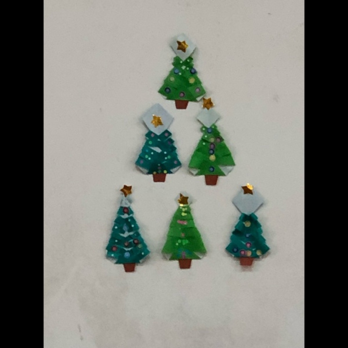 【みんなの投稿】クリスマスツリー🎄