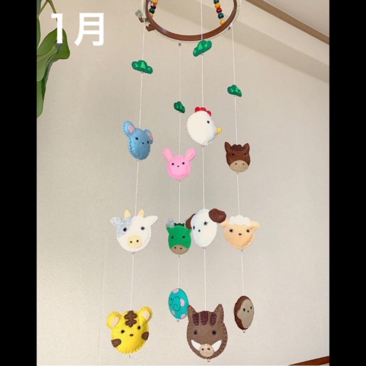 【みんなの投稿】✂︎季節のモビール (1月用)