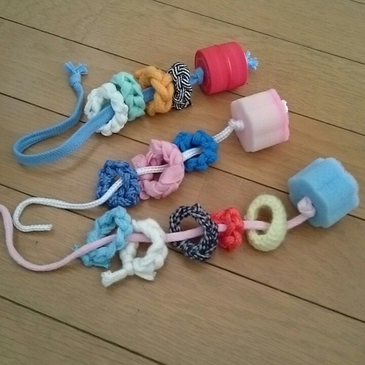 【みんなの投稿】【ひも通し】