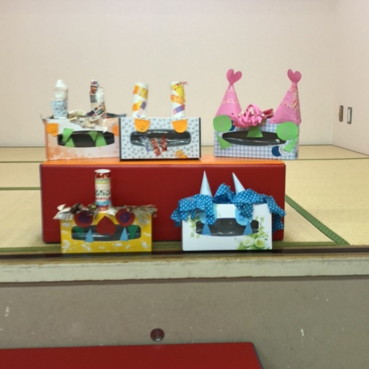 【みんなの投稿】ティッシュ箱の鬼たち