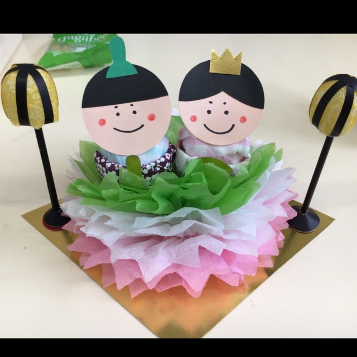 【みんなの投稿】◎雛人形(4歳児、見本)