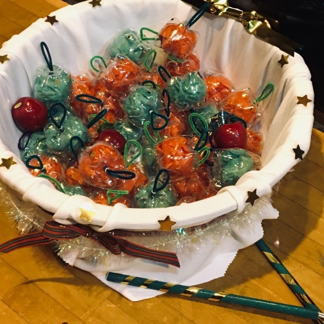 【みんなの投稿】【ペットボトルのりんごつり】