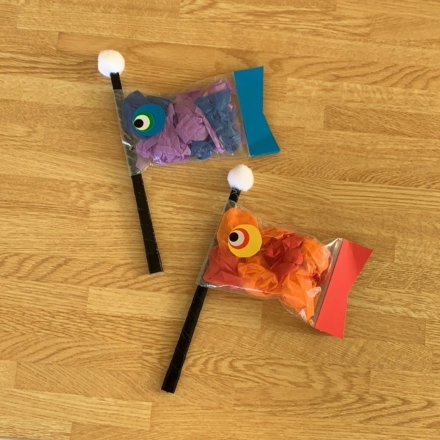 【みんなの投稿】フラワーペーパーをちぎり、ジップロックに詰めてみました(^^)