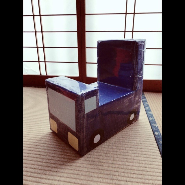 【みんなの投稿】【牛乳パックの手押し車】