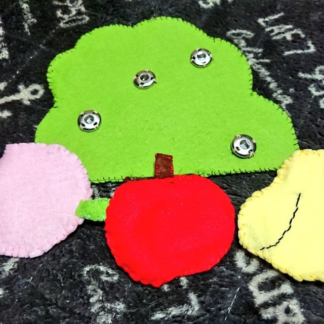 【みんなの投稿】スナップがついていて、取り外して遊べます