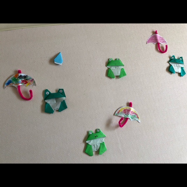 【みんなの投稿】4歳児 カエル🐸 傘☂️