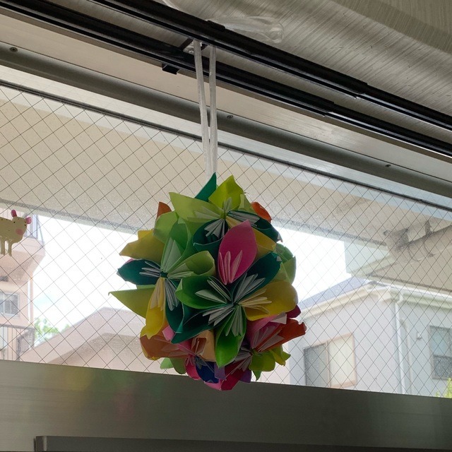 【みんなの投稿】七夕のくす玉です。