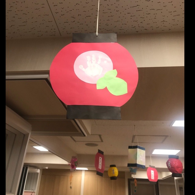 【みんなの投稿】0歳児 夏まつりのちょうちん