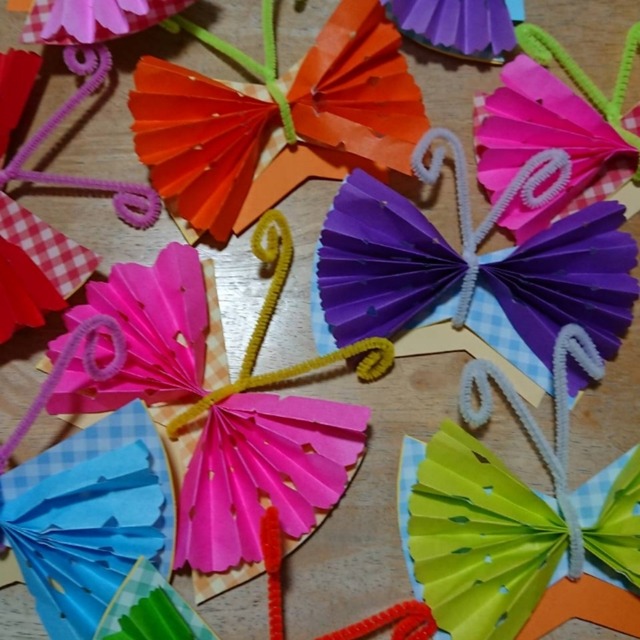 【みんなの投稿】切り紙の蝶々