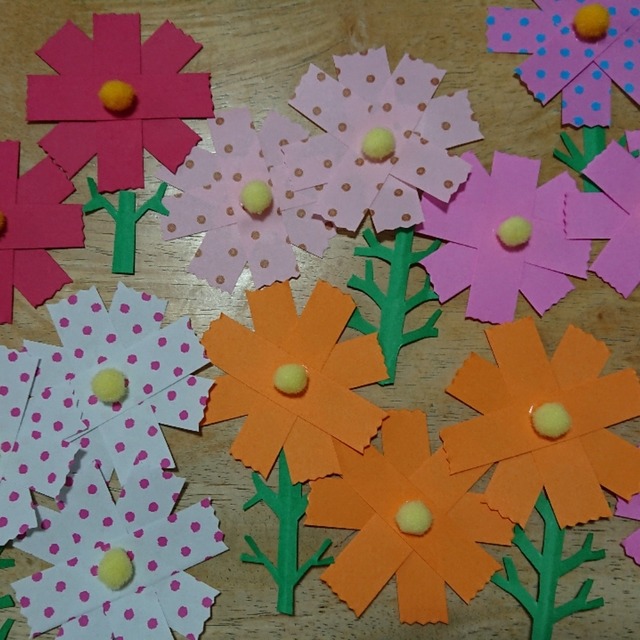 【みんなの投稿】コスモスの花