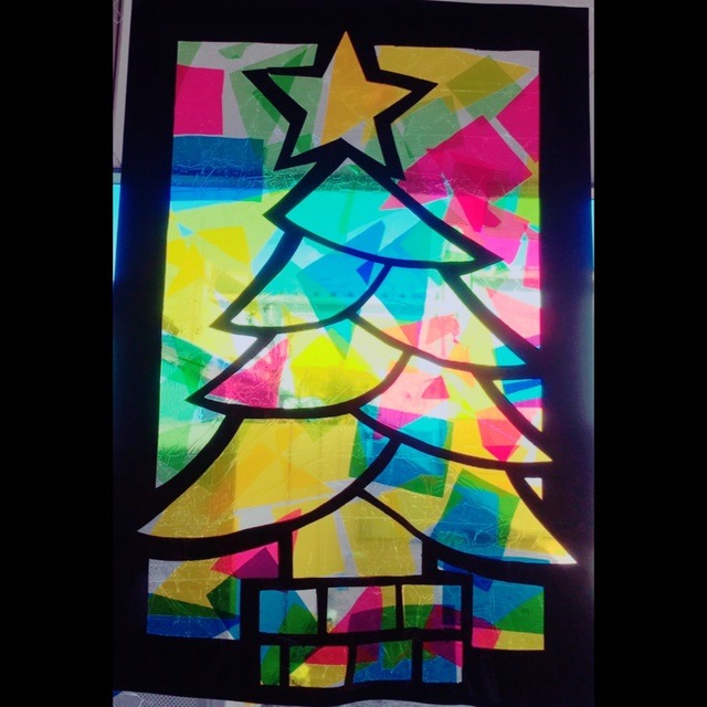【みんなの投稿】0.1.2歳児製作 ステンドグラス風