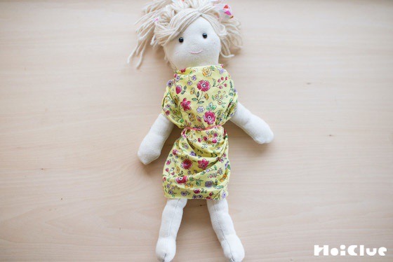 【工作コラム】はぎれと輪ゴムでファッションショー！〜素材／はぎれ〜