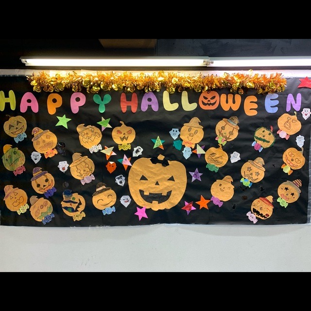 【みんなの投稿】👻ハロウィン壁画🎃